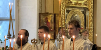 Глава Липецкой митрополии в Богоявленском кафедральном соборе в Елохове г. Москвы, совершил Божественную литургию и панихиду по случаю 36-й годовщины со дня интронизации приснопамятного Святейшего Патриарха Московского и всея Руси Алексия II - Липецкая Епархия