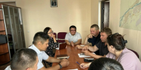 Руководитель Службы государственной жилищной инспекции и строительного надзора Республики Тыва провел рабочую встречу с застройщиками и ресурсоснабжающими организациями - Служба государственной жилищной инспекции