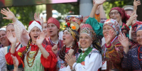 На алтайской «Бирюзовой Катуни» в 14‑й раз отметили День России Фото №1 - Алтайская правда
