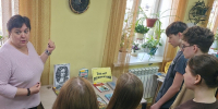 Библиотека №6 Выставка одной книги «Триста лет путешествий» к 300 – летию книги Дж.Свифта «Путешествие Гулливера» - ЦБС г. Саратова