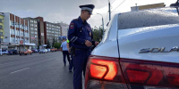 15 суток ареста получил водитель, оскорбивший полицейского в Твери - Афанасий-биржа