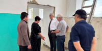 Глава Новолакского района проверил ход капремонта в Новокулинской школе № 2 - Сетевое издание Голос времени