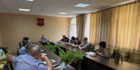 Под руководством главы Лиманского округа Константина Черникова состоялось рабочее совещание, посвящённое подготовке к ежегодной экологической инициативе «Голубой патруль». - Администрация Лиманского района
