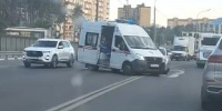 О ДТП со скорой сообщили воронежцы — есть пострадавший (ВИДЕО) - МОЁ! Online