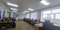 В Копейске полицейские проводят профилактические встречи с молодёжью - Копейский рабочий