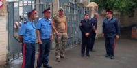 Казаки из Мечетинского юрта обеспечили охрану на призывном пункте - Зерноградский район