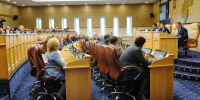 Парламент Приангарья поддержал увеличение расходов областного бюджета на поддержку социально важных сфер - Законодательное Собрание