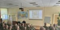 В храме Воскресения Христова состоялась беседа с военнослужащими о профилактике наркозависимости - Выборгская Епархия
