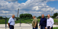 Глава района проверил восстановление водоснабжения в селе Дмитриевка - Иссинский район