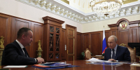 Министр транспорта РФ Андрей Никитин назвал Якутию одним из наиболее активных регионов в развитии речных портов  - Правительство Республики Саха (Якутия)