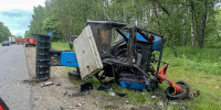 На трассе М-7 под Камешково столкнулись бензовоз и трактор: есть пострадавший - ГТРК Владимир