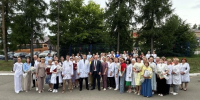 Благодарность за труд и планы на будущее: в ЦРБ наградили медиков и анонсировали ремонт стационара - Камская новь