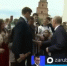 Путин пообщался с туристами в Казанском Кремле - ГТРК Татарстан