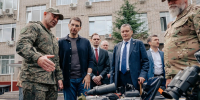 Губернатор и полпред президента в ЦФО обсудили в Курске вопросы безопасности и поддержки бизнеса - Курская правда