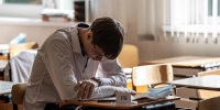 У многих выпускников вызвало трудности одно слово в заданиях | Источник: Александр Ощепков / NGS.RU - 76.Ru