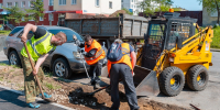 Городские службы продолжают текущее благоустройство областного центра - Kolyma.Ru