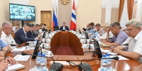 Виталию Хоценко предоставили информацию о ходе ремонтных работ в школах и больницах, а также о возведении модульных социальных объектов - Газета Ваша звезда