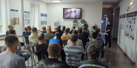 В УФИЦ №2 при ИК-32 ГУФСИН России по Пермскому краю осужденным показали фильм «Зазеркалье» в рамках акции «Мы против наркотиков» - УФСИН по Пермскому краю