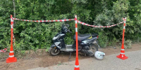 Скутериста доставили в Окуловскую ЦРБ. - Новгородские Ведомости