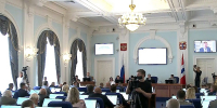 В Законодательном Собрании обсудили поддержку многодетных семей и молодых активистов - 12 канал