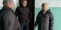 В рамках превентивного рейда по поручению губернатора Андрея Чибиса проверили содержание домов на улице Фадеев Ручей в Мурманске - Министерство информационной политики