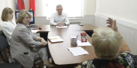 Владлен Колесников провел прием граждан по личным вопросам - Городская Дума