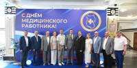 Виталий Хоценко поздравил медицинских работников Омской области с профессиональным праздником - Правительство Омской области