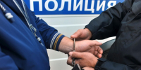 В Сарпинском районе сотрудниками полиции задержан мужчина, угрожавший знакомому убийством - ГТРК