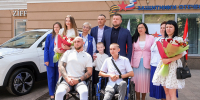 Ветеранам СВО из Курской области вручили автомобили на ручном управлении - Курская правда