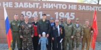В Боровичах ветераны наградили участников акции «Вахта памяти. Пост №1» - Боевое братство