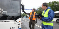 Во второй день конкурса водители троллейбусов соревнуются в приемке машин - ГАZЕТА.СПб