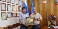 Калмыкия и Антрацит обсудили взаимодействие в строительной сфере - Интернет-газета Степные вести