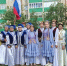 В День России на улице Гафиатуллина в Кукморе устроили праздник с флагами и песнями - Кукморский район