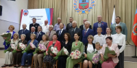 Профессора АлтГУ Александра Шмакова наградили в правительстве Алтайского края - АлтГУ