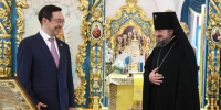 Айсен Николаев поздравил Владыку Романа с 15-летием служения в Якутии - Якутское-Cаха ИА