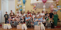В Оренбурге состоялся праздник близнецов - Time56.Ru