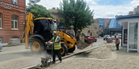 На улице Костина в Астрахани отремонтировали тротуар - Газета Волга