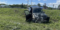 Приора протаранила железные ограждения: подробности ДТП под Сызранью - КТВ-ЛУЧ