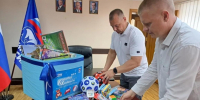 «Коробка храбрости» – это не просто подарок, а яркий символ заботы и любви», - уверены представители нашего региона-шефа-Красноярского края - Администрация города Свердловска и Свердловского района