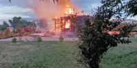В Каменск-Шахтинском сгорел храм Святого Апостола Андрея Первозванного - Панорама