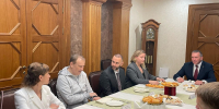 Александр Дрозденко провел встречу с медработниками Ленобласти - ЛенТВ24