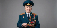 Андрей Кравченко поздравил с вековым юбилеем участника Великой Отечественной войны, почетного гражданина города-героя Новороссийска Григория Ивановича Серова - Город-герой Новороcсийск