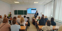 Выпускникам Северо-западного инновационного колледжа рассказали о перспективах работы стоматологами - Правительство Вологодской области