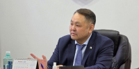 Альберт Семенов разъяснил порядок избрания главы Якутска - Городская Дума