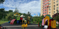 На детских площадках Подмосковья починили около 3600 элементов - РТВ-Подмосковье