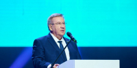 Борис Хохряков: «Форум "Победившие болезнь" создал новую югорскую традицию» - ИД Новости Югры