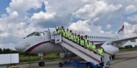 Студенты из Жуковского посетили Авиационно-спасательную компанию МЧС - Правительство Московской области