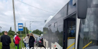 Легковушка влетела в пассажирский автобус на костромской трассе - Интернет-телевидение Логос