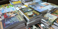Благотворительный фонд «БлагоДарите» передал библиотекам Луганска книги - Жизнь Луганска