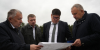 Благоустройство и развитие жилищно-коммунального хозяйства города Шелехова обсудили на выездном совещании под руководством зампреда Правительства Александра Суханова - Правительство Иркутской области